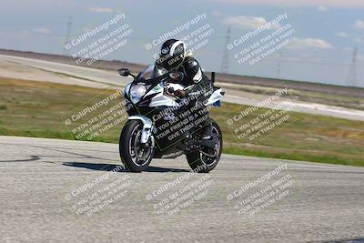 media/Mar-23-2025-TrackDaz (Sun) [[88a7749186]]/B Group/1220pm (Wheelie Bump)/